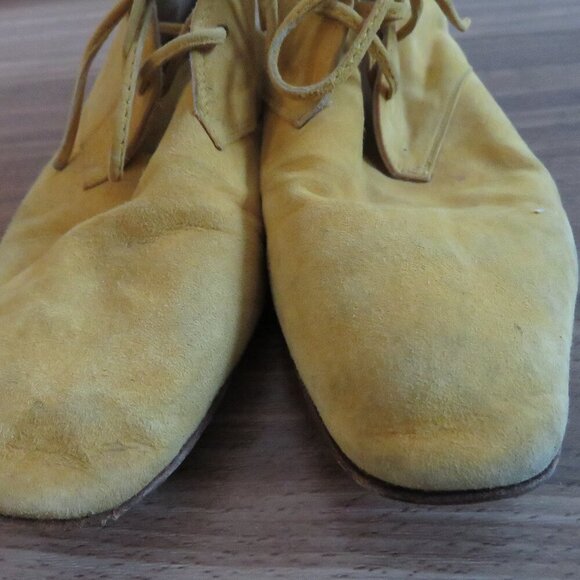 VINTAGE GUCCI Butter Yellow Suede Chukka Lace Up Flat Boots Booties - Size US 6 - Picture 6 of 15